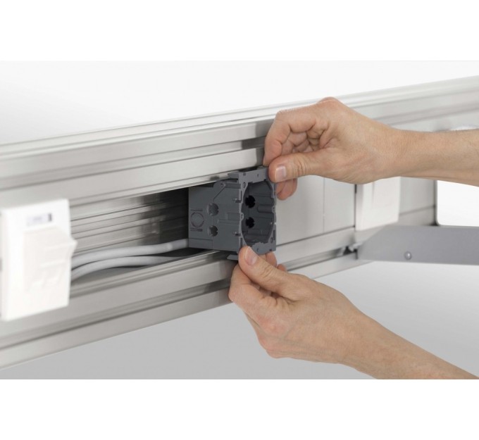 Caja de montaje K76 1 toma gris